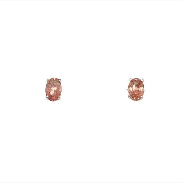 Oregon Sunstone Studs in Sterlin Silver (1.38 ctw)